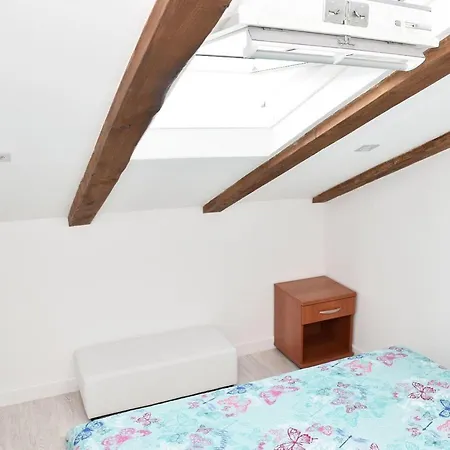 Apartment In Razanac With Sea View, Terrace, Air Conditioning, Wifi 4841-1 *